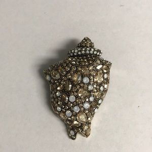 Heidi Daus Shell brooch